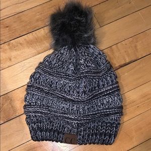 Black &White knit winter hat